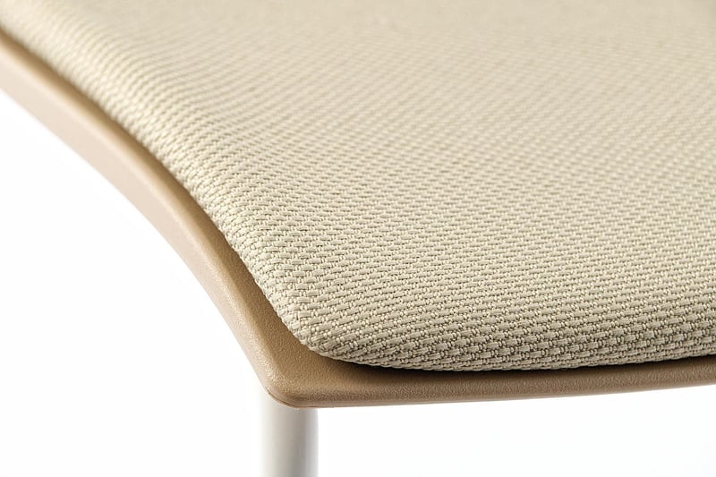 Die Polsterung der Sitzfläche ist optimal angepasst