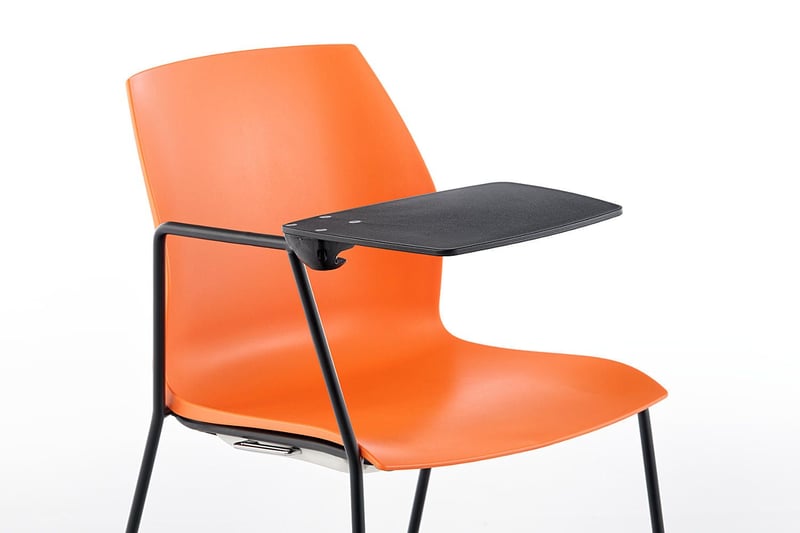 Viele Kunststofffarben stehen zur Auswahl bereit