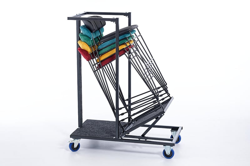 Der Bermuda Barhocker auf dem Transportrollwagen