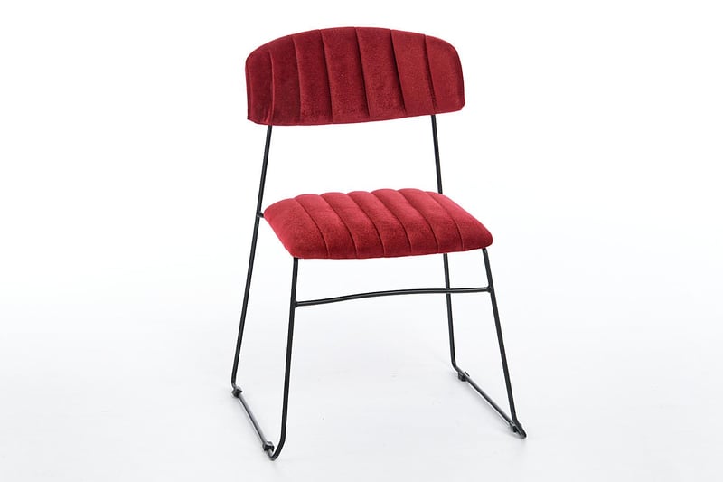 Unser Polsterstuhl Bermuda mit schwarzem Gestell