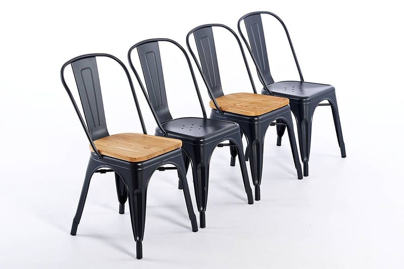 Die Bronx-Stühle laden mit ihrem ausgefallenem Design zum bequemen Sitzen ein 