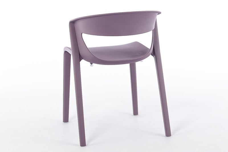 Unsere Capri Stühle bringen ein bequemes Sitzgefühl mit sich