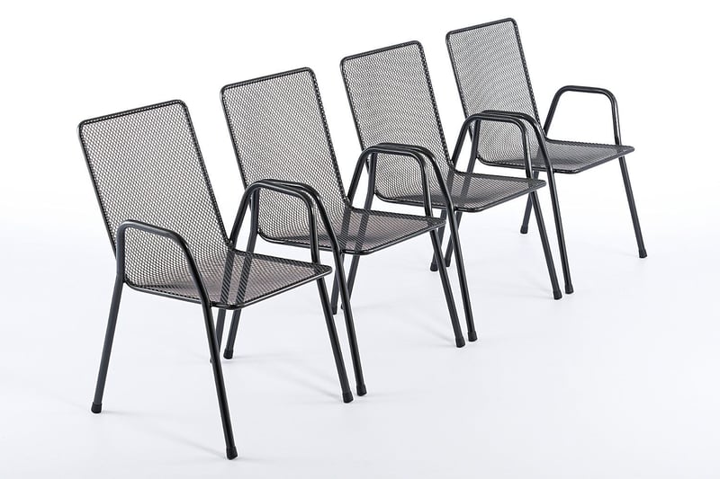 Für große Räumlichkeiten Out- sowie Indoor ist unser Chicago mit seiner offenen Struktur der Rückenlehne und Sitzfläche ein wahrer Hingucker