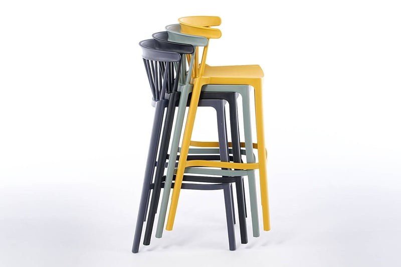 Chile Barhocker aus Kunststoff ist stapelbar