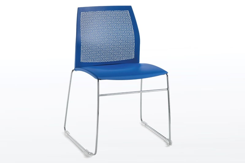 Unsere hochwertigen Fortuna Kufenstühle überzeugen durch ihr sehr elegantes Stuhldesign