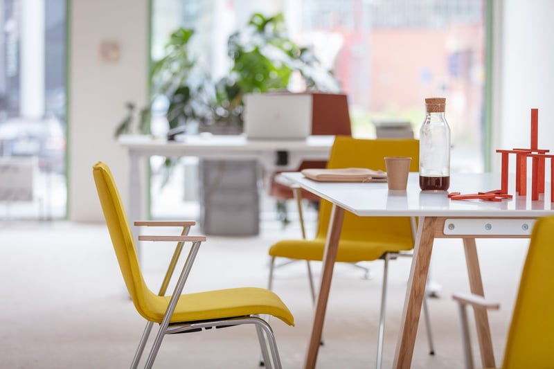 Unsere Stapelstühle Havanna AL VP geben eine tolle Atmosphäre