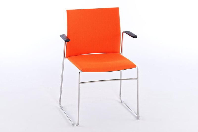 Mit Armlehnen + Sitz- & Rückenpolster