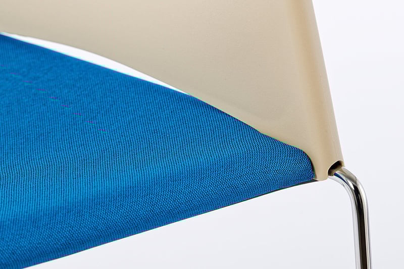 Der Ibiza SP kombiniert unterschiedliche Materialien