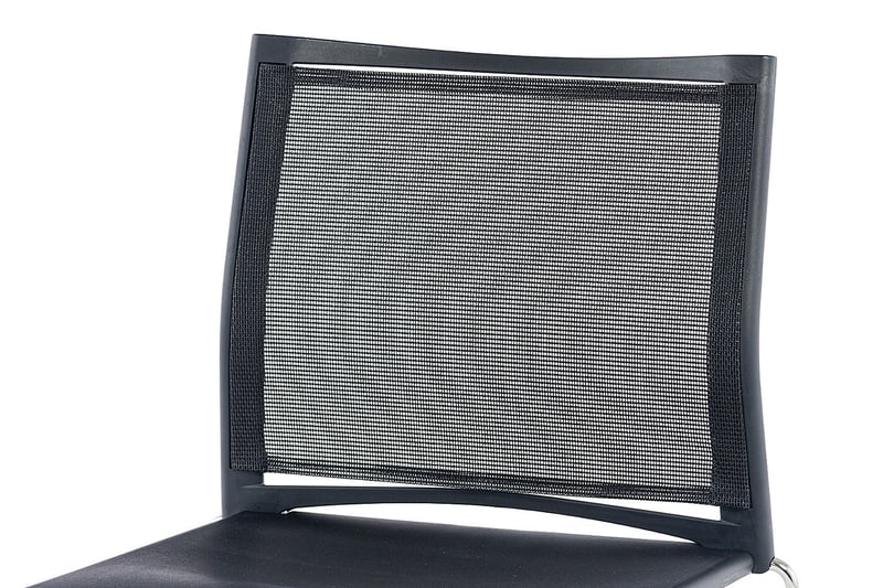 Der Ibiza ist optional mit Netzrückenlehne erhältlich