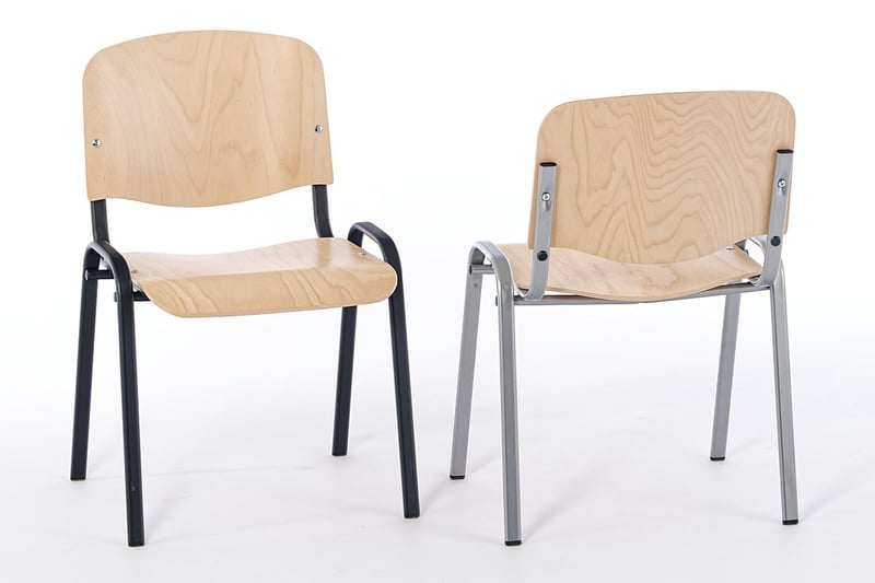 Der Iso Plus HO Holzstuhl ist überall einsetzbar