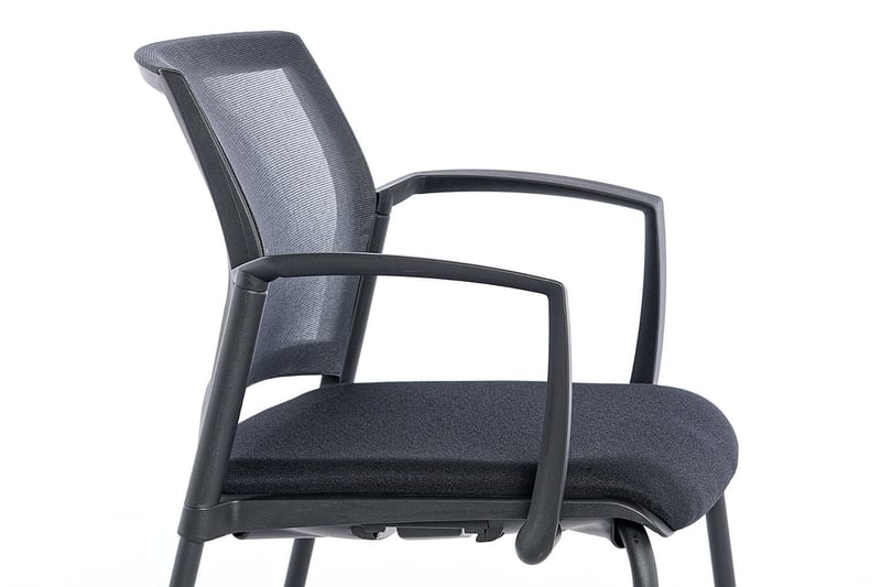 Unser Armlehnenstuhl London AL wirkt sehr einladend