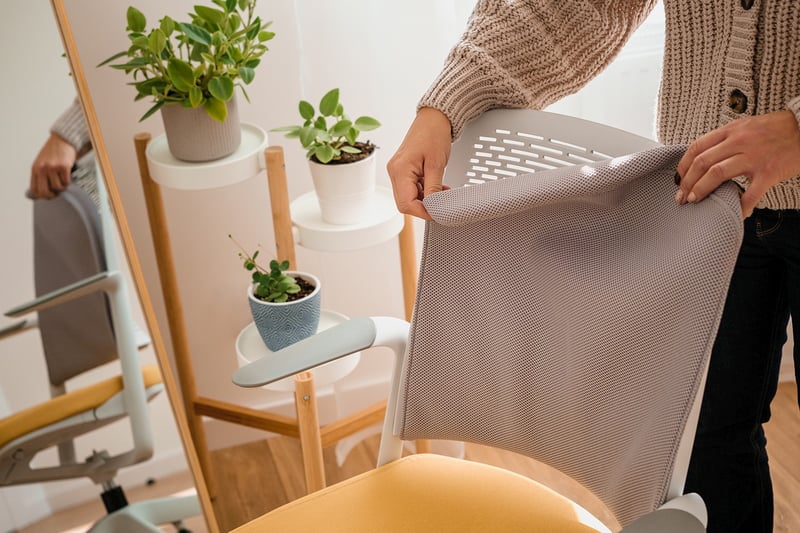 Die optionale Rückenpolsterauflage ist bei Bedarf einfach abnehmbar