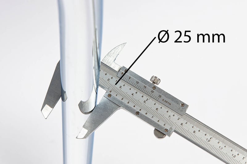 Der Durchmesser des C-Freischwinger Gestell beträgt 25 mm