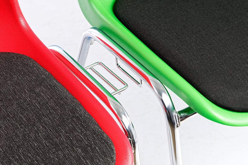 Optional sind bereits angebrachte Reihenverbinder bestellbar
