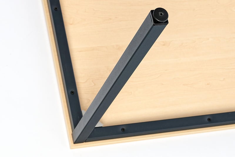 Die Tischbeine und Gestelle sind in verschiedenen Farben erhältlich