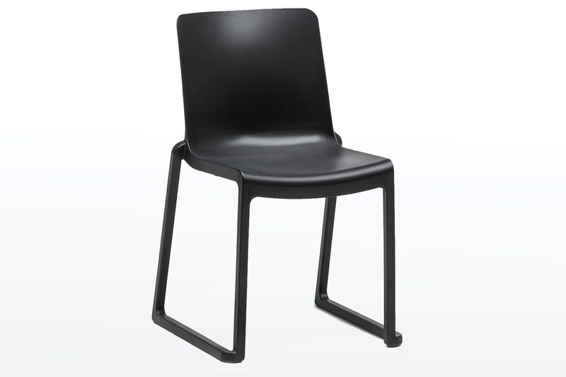 Der ansprechende Stapelstuhl Melbourne ist sehr pflegeleicht und leicht zu reinigen