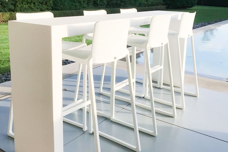 Die Melbourne Stühle und Hocker sind sehr pflegeleicht