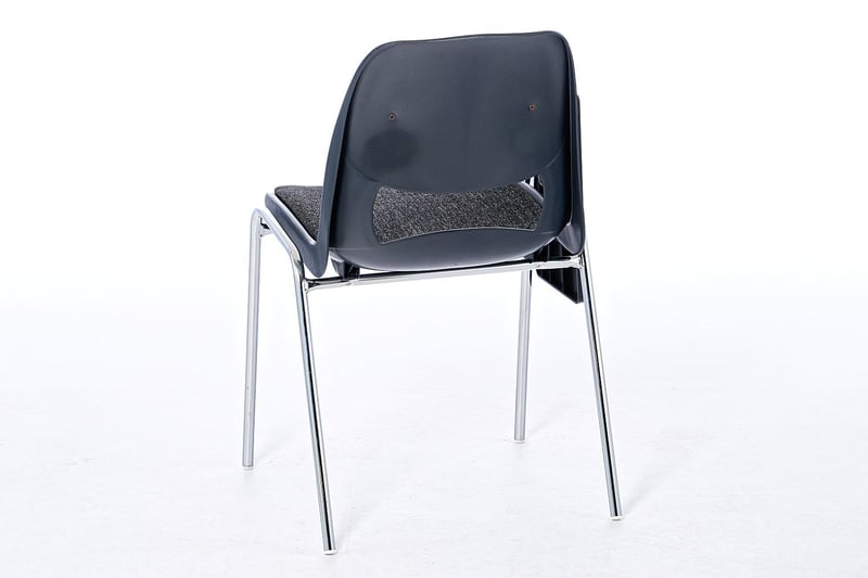 Auch mit Tischchen ein eleganter Anblick - der Mila SP RP ST