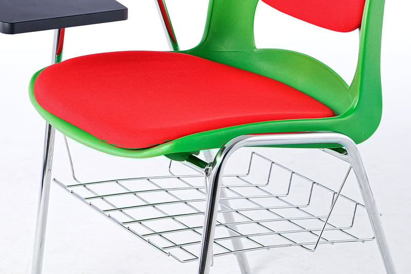 Zusätzliche Ablageböden machen aus dem Mila SP RP ST einen perfekten Seminarstuhl