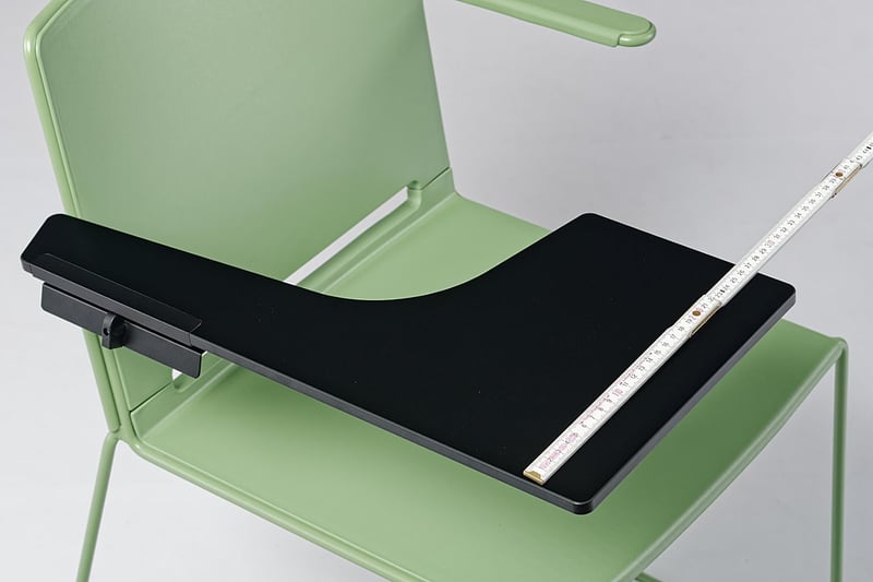 Das große Schreibtablar unserer Multan AL ST