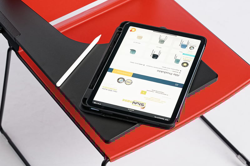 Ein Tablar kann abgelegt werden