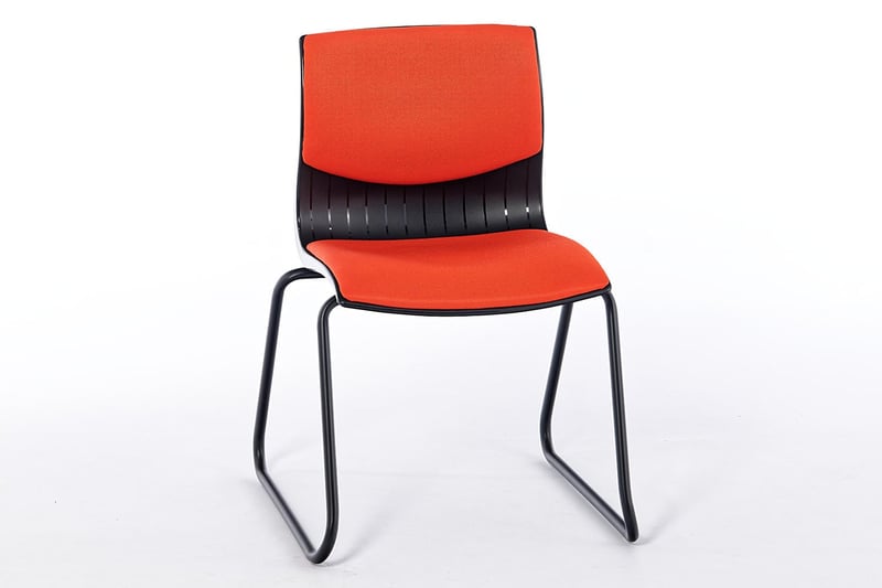 Mit Sitzpolster + Rückenpolster