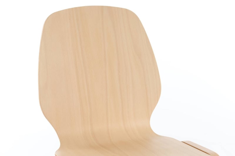 Unser Holzstuhl mit Struktur