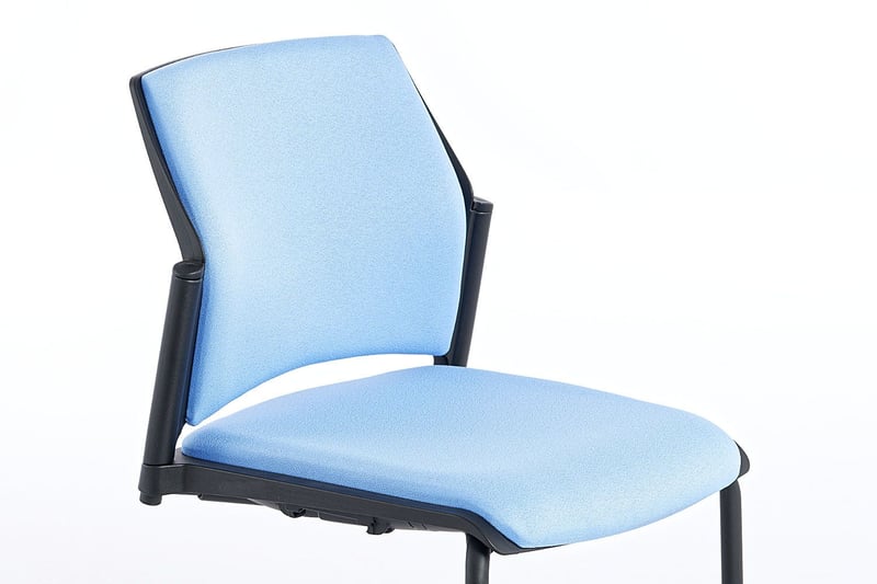 Mit Rücken- und Sitzpolster hat der Paris FS SP RP einen guten Sitzkomfort