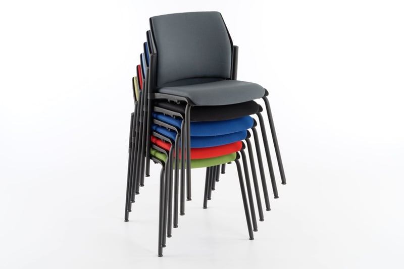 Trotz Vollpolsterung lässt sich der Paris SP RP stapeln