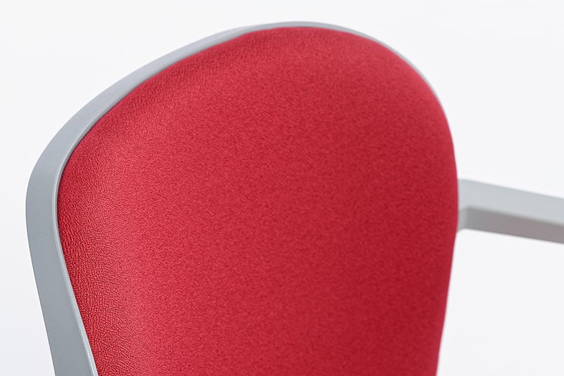 Das Polster ist sehr ergonomisch und sieht gut aus