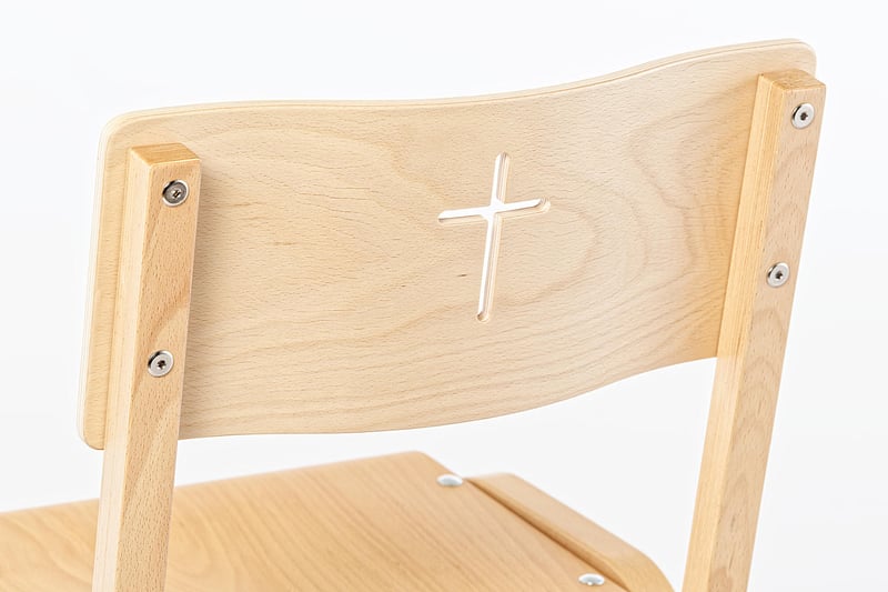 Die Ausfräsung Kreuz ist hochwertig