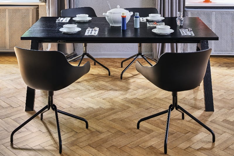 Unsere Kunststoffschalenstühle mit drehbarem Gestell