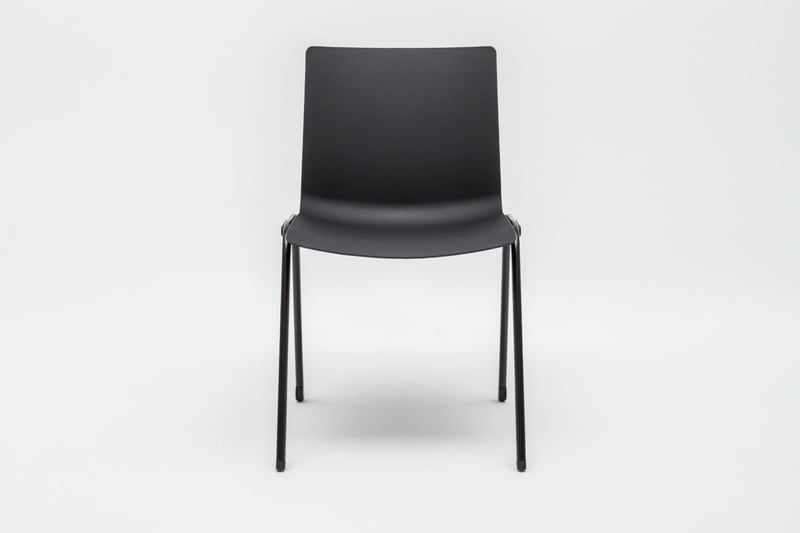 Die Kunststoffsitzschale lässt sich einfach abwischen