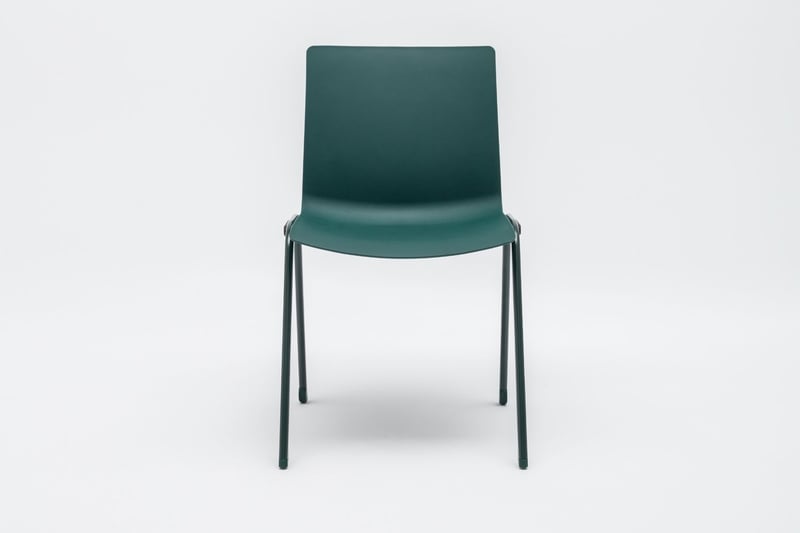 Die Kunststoffstühle Rhodos sind stabil verarbeitet