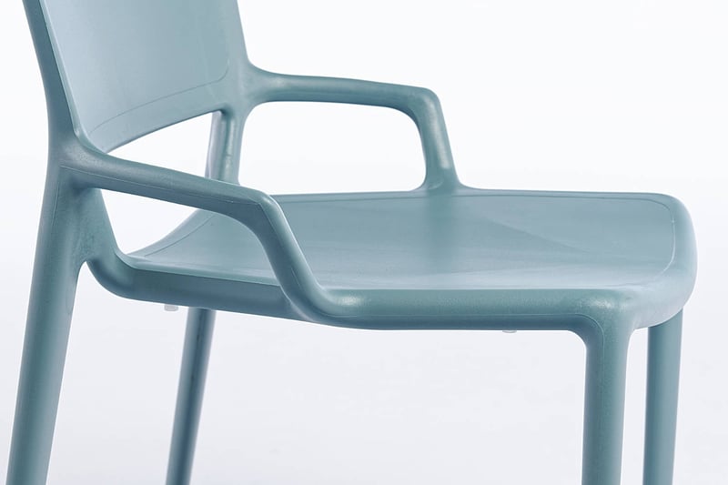 Kleine Seiten formen eine klare Sitzschale