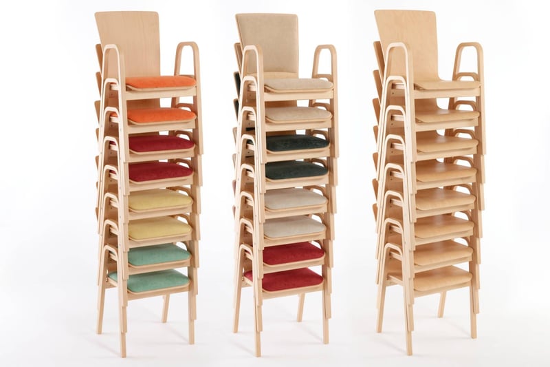 Durch das durchdachte Design des Sydney werden die Sitzpolster beim Stapeln nicht eingedrückt
