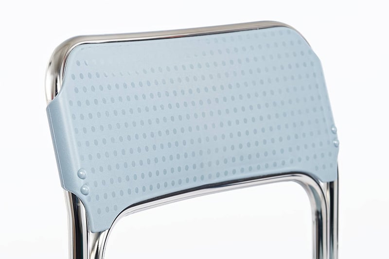 Die Rückenlehne mit dem Muster