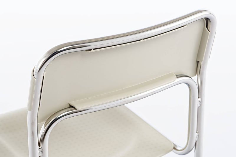 Unser leichter Togo Stuhl