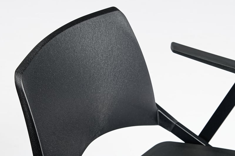 Die Rückfläche ist ergonomisch gebogen