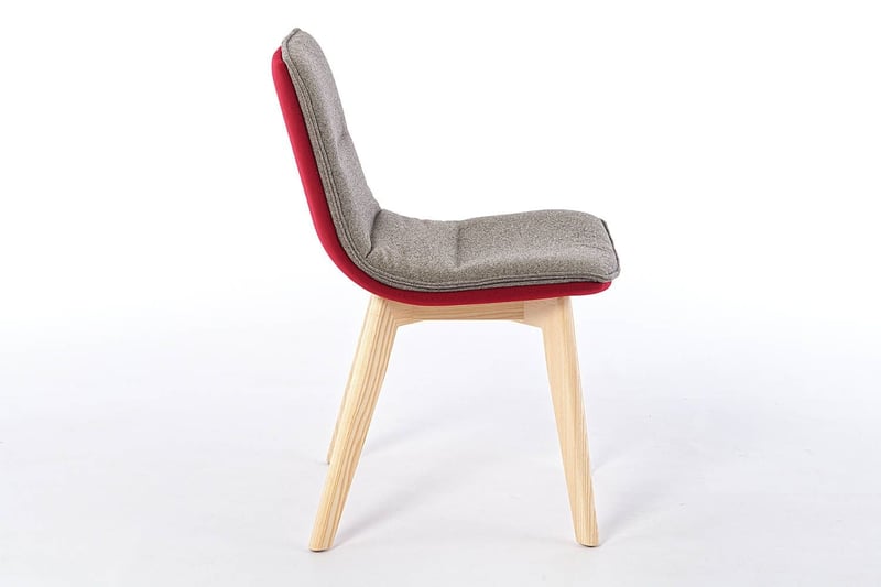 Für eine bequeme Sitzhaltung sorgt die hochwertig gepolsterte Sitzschale