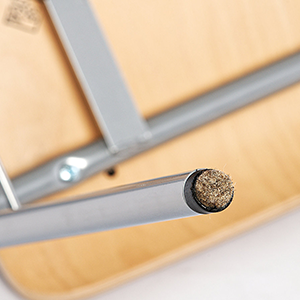 Mit Filzgleiter für Hartböden - zzgl. 6,95 €