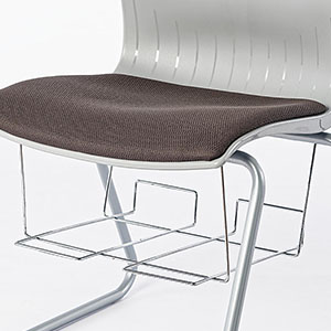 Mit Ablagekorb (flexibel einhängbar)