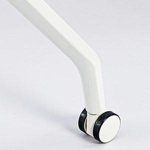 Weißes Gestell und Rollen